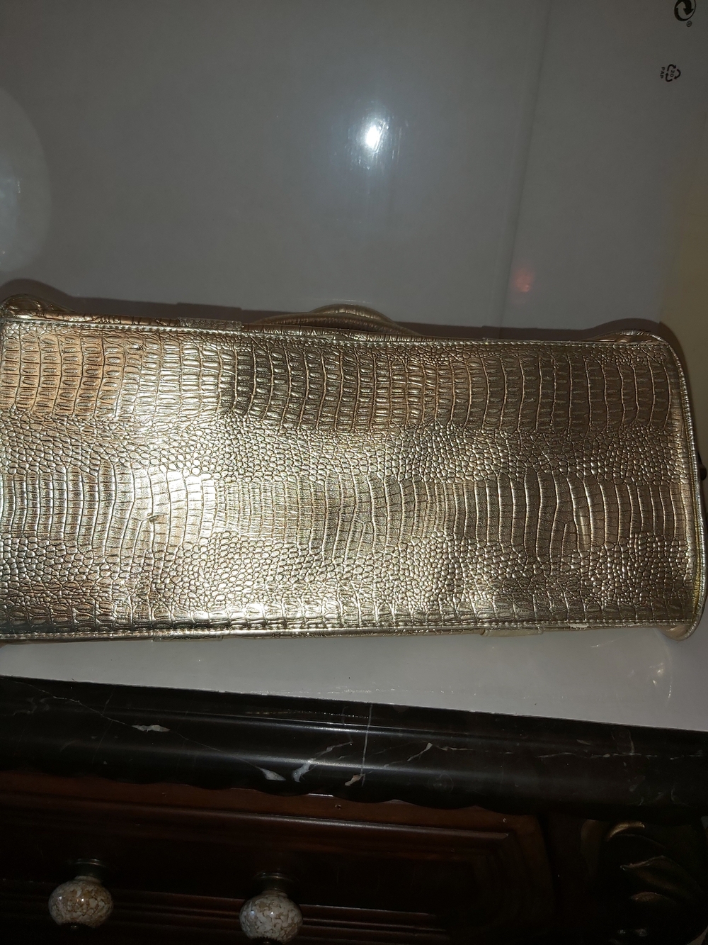 Gold Faux-Croc Satchel Handbag - Unbranded - Picture 10 of 10